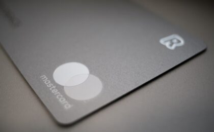 アポロステーションカード、年会費無料でガソリンがいつでも2円/L引き